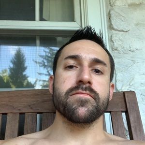 Meet your Posher, Zachary